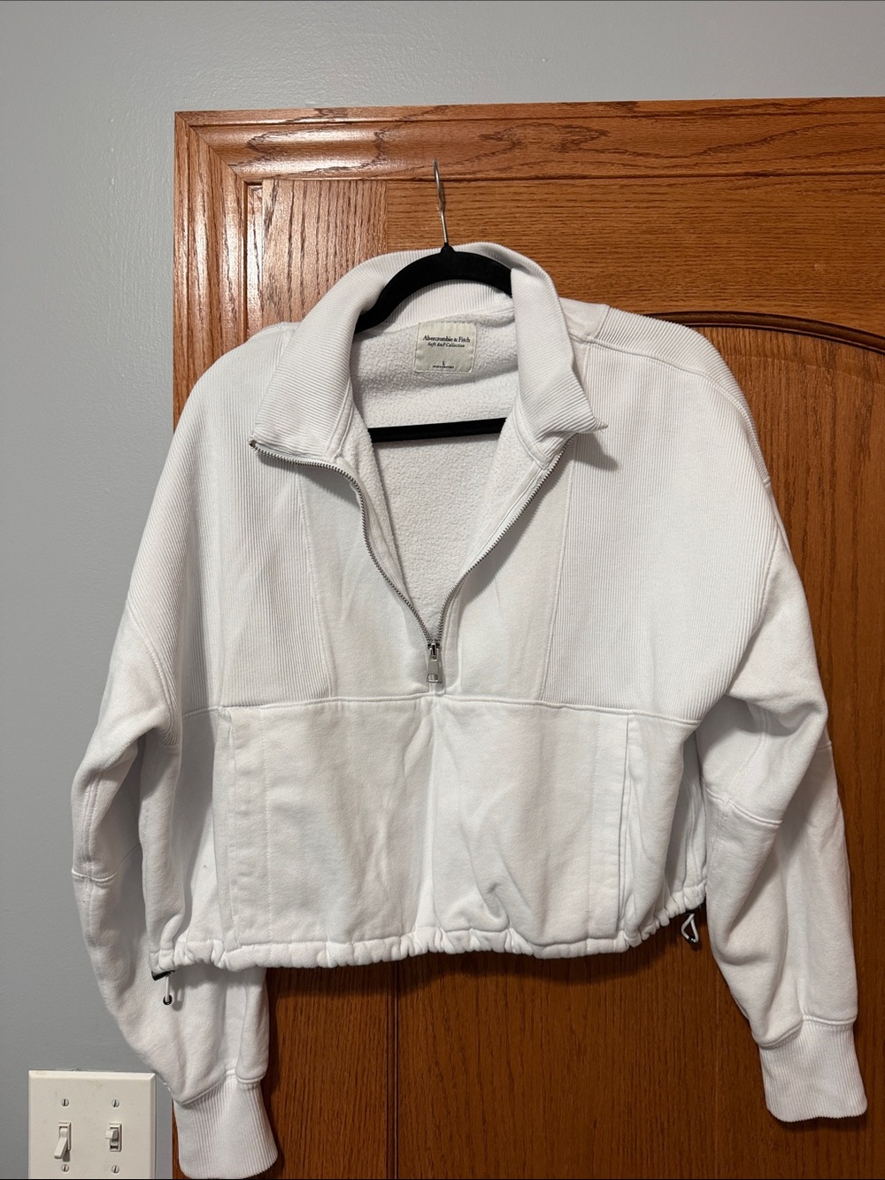 Abercrombie & Fitch White Half-Zip Cropped Teddy Jacket